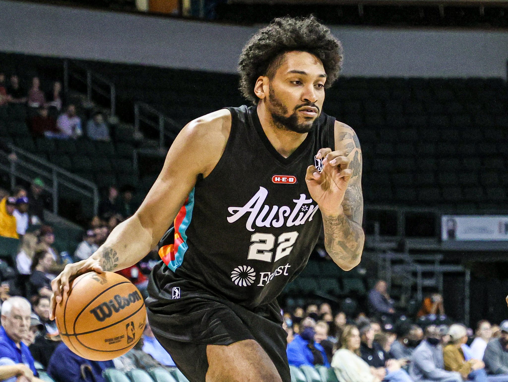 Jordan Murphy is one of two returning players on the Austin Spurs training camp roster.