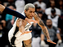 Jeremy Sochan and the San Antonio Spurs fall short at home against Memphis in overtime.
