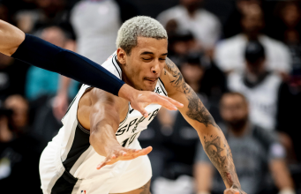 Jeremy Sochan and the San Antonio Spurs fall short at home against Memphis in overtime.